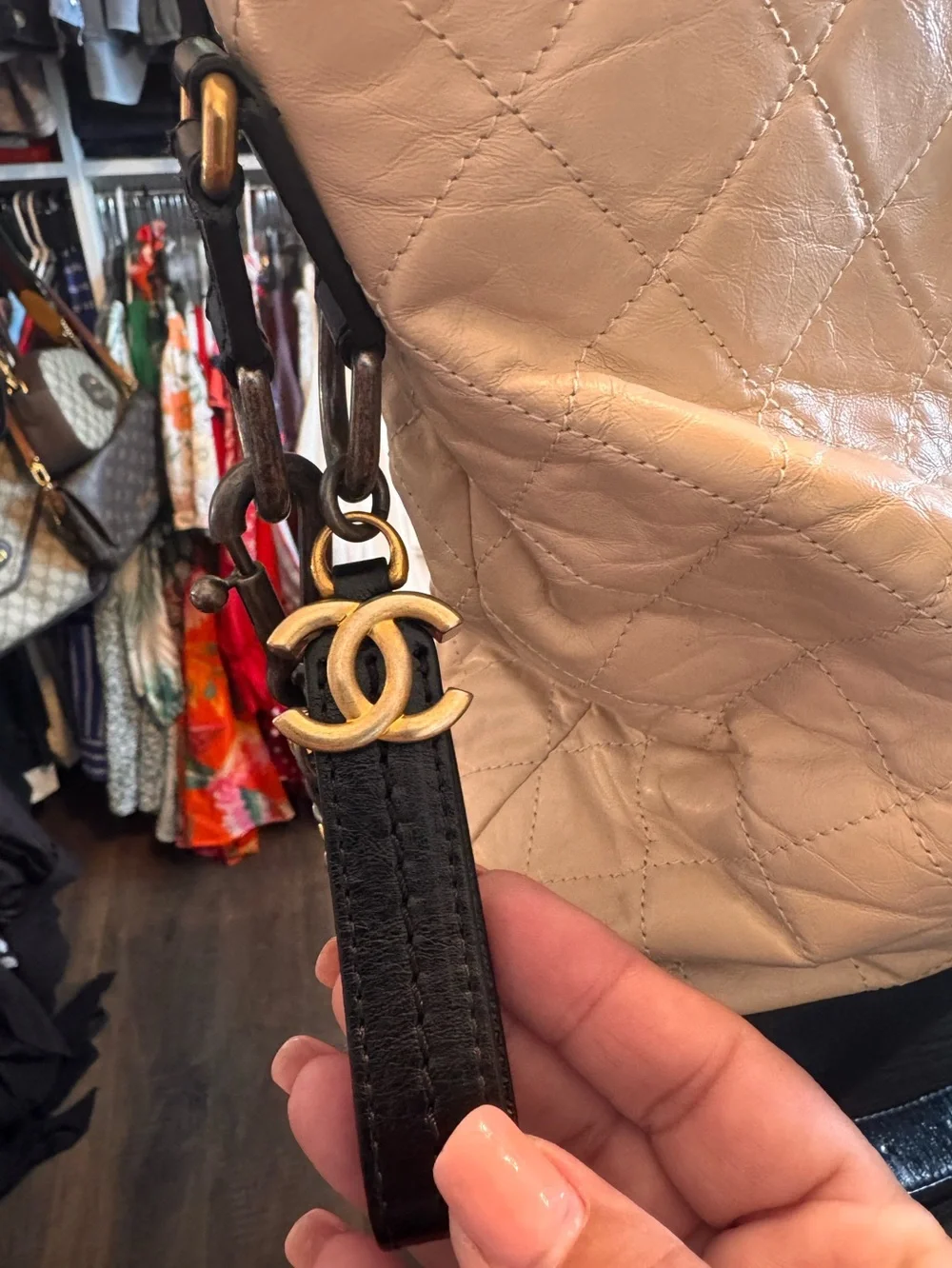 CHANEL classic tote